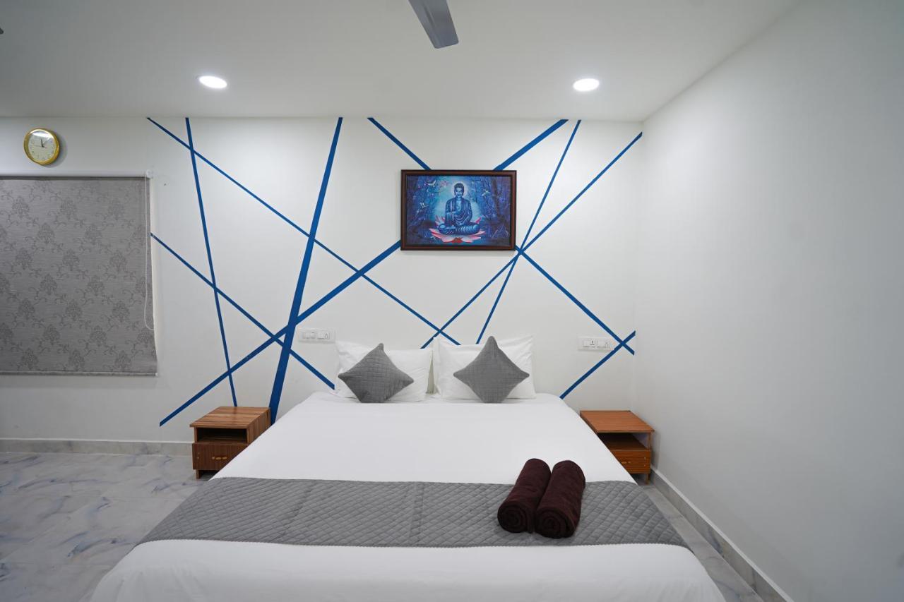 טירופאטי Mahasri Studio Apartments- Brand New Fully Furnished Air Conditioned Studio Apartments מראה חיצוני תמונה