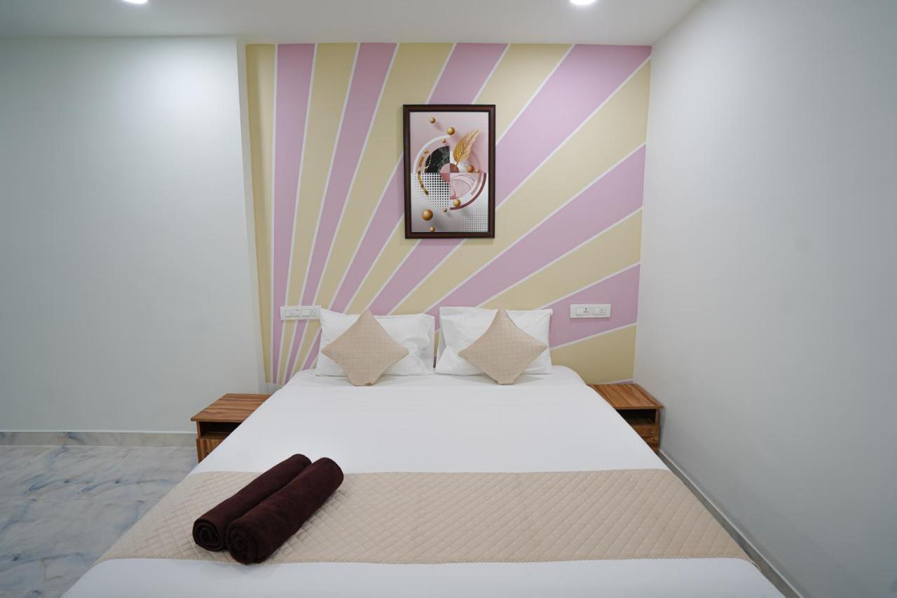 טירופאטי Mahasri Studio Apartments- Brand New Fully Furnished Air Conditioned Studio Apartments מראה חיצוני תמונה