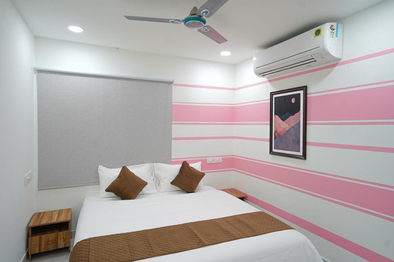 טירופאטי Mahasri Studio Apartments- Brand New Fully Furnished Air Conditioned Studio Apartments מראה חיצוני תמונה
