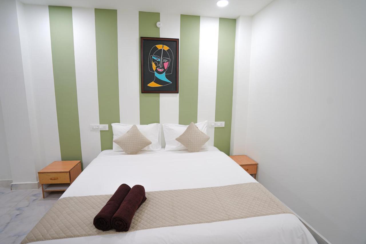טירופאטי Mahasri Studio Apartments- Brand New Fully Furnished Air Conditioned Studio Apartments מראה חיצוני תמונה