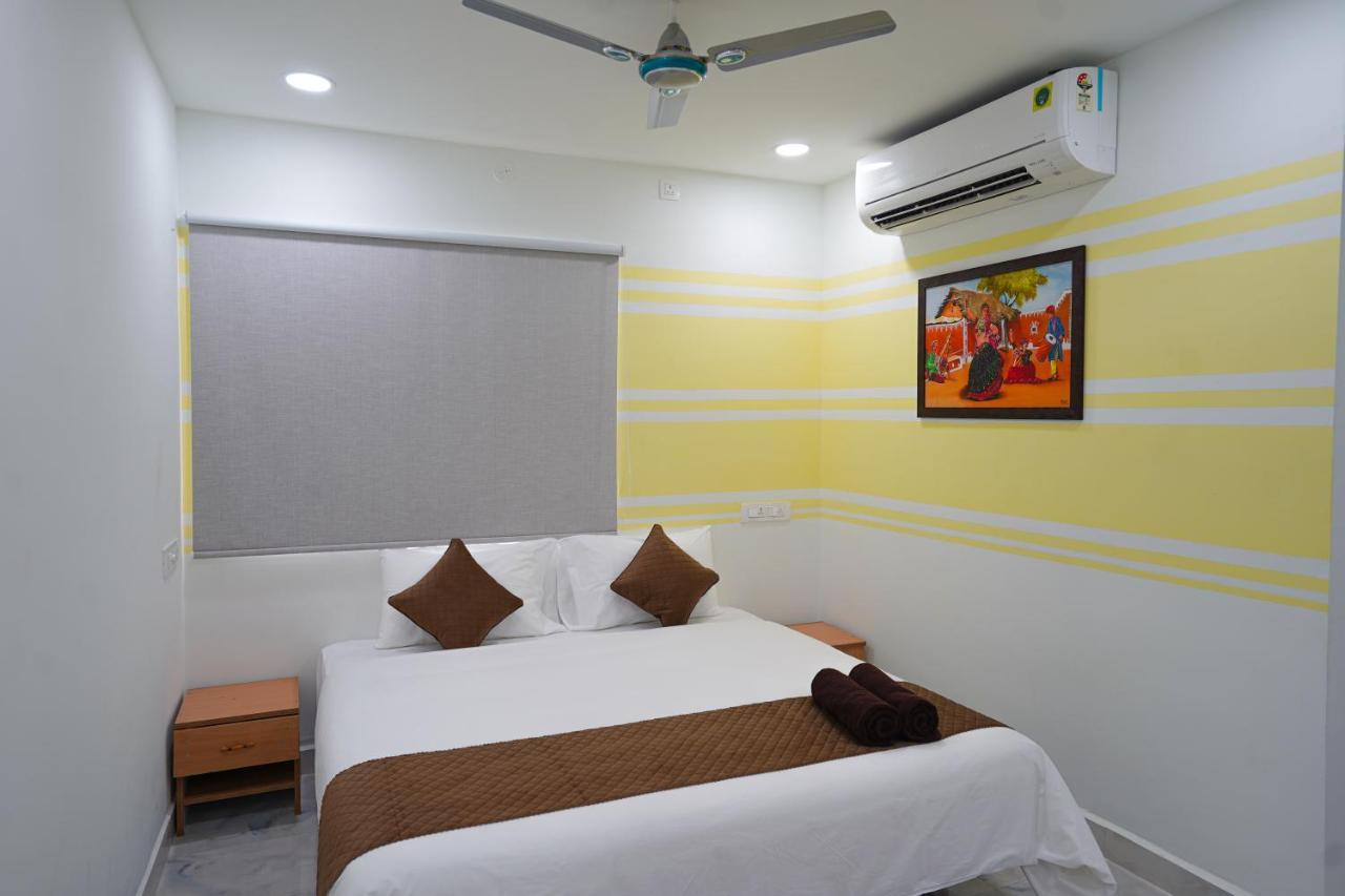 טירופאטי Mahasri Studio Apartments- Brand New Fully Furnished Air Conditioned Studio Apartments מראה חיצוני תמונה